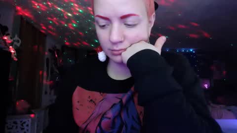 Snapshot of nerdy_squirty chatting on 03/05/25, 07:05 NerdySquirty online show from 03/05/25, 07:05