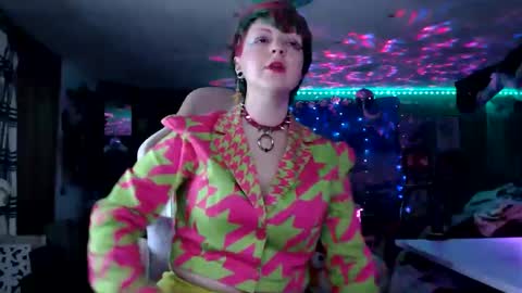 Snapshot of nerdy_squirty chatting on 05/24/26, 05:12 NerdySquirty online show from 05/24/26, 05:12