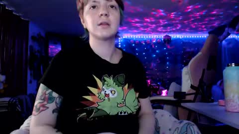 Snapshot of nerdy_squirty chatting on 07/28/26, 05:25 NerdySquirty online show from 07/28/26, 05:25