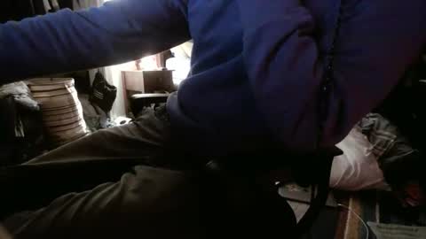 nerdyboi22 online show from 11/28/25, 01:08