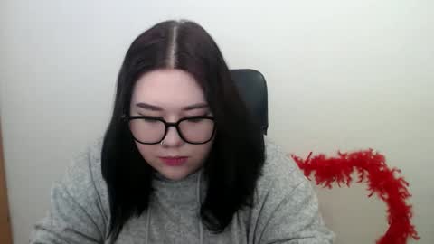 Snapshot of nereia chatting on 02/21/26, 10:05 nereia online show from 02/21/26, 10:05