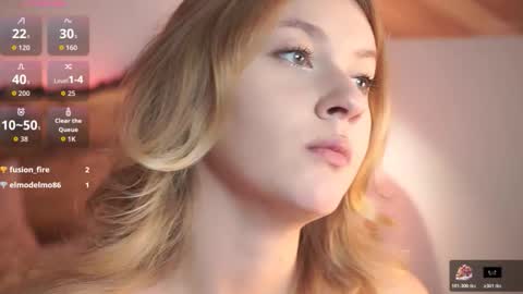 Snapshot of nerissa_xo chatting on 10/17/25, 08:11 Nerissa online show from 10/17/25, 08:11