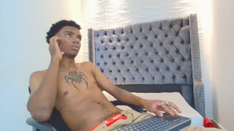 Snapshot of nero_reyd chatting on 07/16/26, 07:20 Nero online show from 07/16/26, 07:20