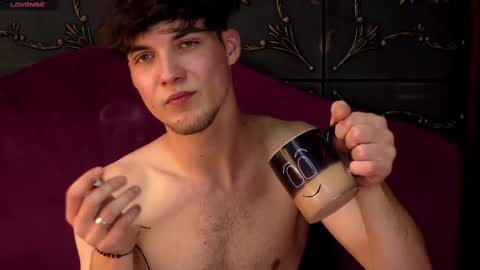 Snapshot of neroknox chatting on 03/02/25, 12:20 NeroKnox online show from 03/02/25, 12:20