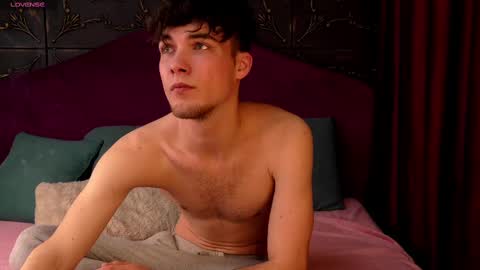 Snapshot of neroknox chatting on 03/02/25, 06:08 NeroKnox online show from 03/02/25, 06:08