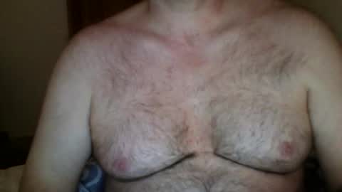 Snapshot of neroman37 chatting on 10/10/25, 09:58 neroman37 online show from 10/10/25, 09:58