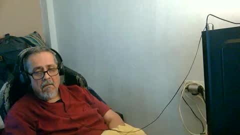 Snapshot of neron401 chatting on 04/24/26, 02:08 neron401 online show from 04/24/26, 02:08
