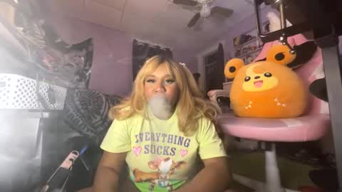 Snapshot of nesiaj21 chatting on 03/12/25, 02:30 nesiaj21 online show from 03/12/25, 02:30