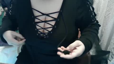 neslihan online show from 02/13/25, 06:09