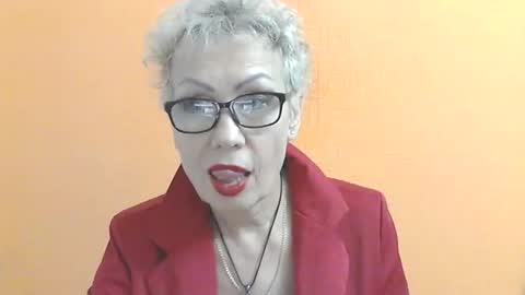 NessyJenixs online show from 10/24/25, 02:13
