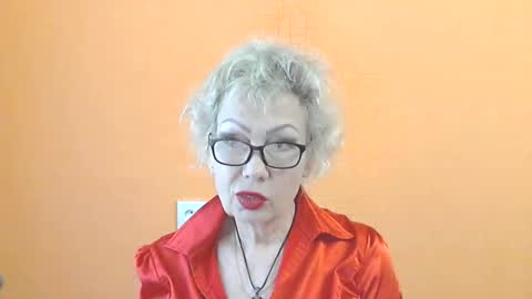 NessyJenixs online show from 05/16/26, 07:49