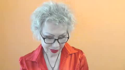 NessyJenixs online show from 05/18/26, 12:55
