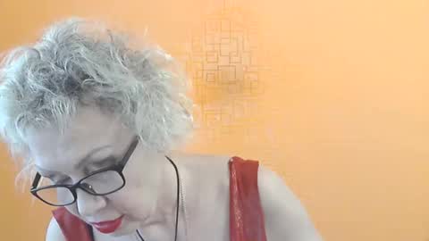 NessyJenixs online show from 05/28/26, 01:52