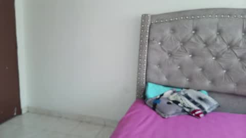 nesuko_kamado online show from 09/13/25, 02:39