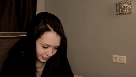 Naomi online show from 04/19/26, 06:07