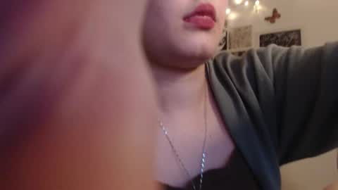 Snapshot of neurotic_witch chatting on 02/24/25, 07:55 Mar online show from 02/24/25, 07:55