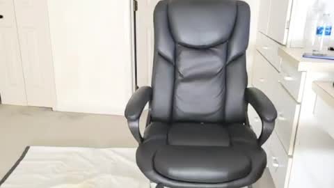 Snapshot of new_here86 chatting on 07/23/26, 01:58 new_here86 online show from 07/23/26, 01:58