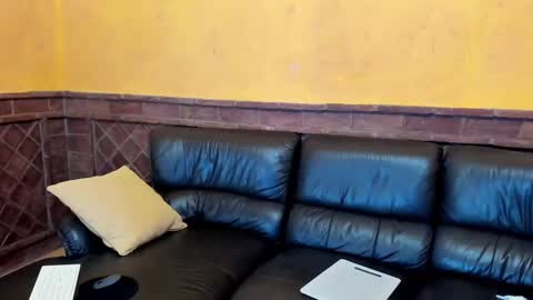 Matilda online show from 03/08/25, 01:14