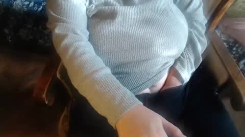 Lilly  online show from 03/11/25, 06:43