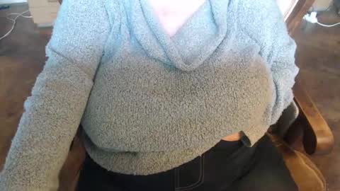 Lilly  online show from 11/16/25, 09:59