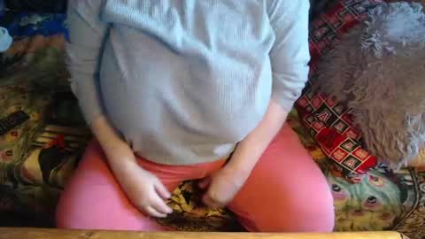 Lilly  online show from 04/09/26, 04:12