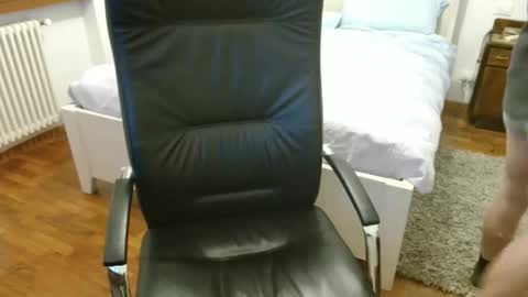 simi online show from 02/22/26, 07:45