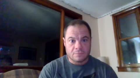 Snapshot of newguy81240 chatting on 02/13/25, 02:56 Newguy81240 online show from 02/13/25, 02:56