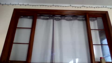 Snapshot of newguy81240 chatting on 09/28/25, 02:33 Newguy81240 online show from 09/28/25, 02:33