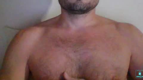 Snapshot of newtyguy90 chatting on 12/29/24, 08:26 newtyguy90 online show from 12/29/24, 08:26
