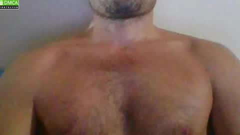 Snapshot of newtyguy90 chatting on 10/21/25, 08:04 newtyguy90 online show from 10/21/25, 08:04