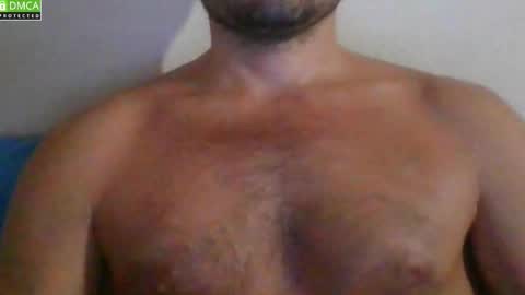 Snapshot of newtyguy90 chatting on 10/26/25, 08:09 newtyguy90 online show from 10/26/25, 08:09
