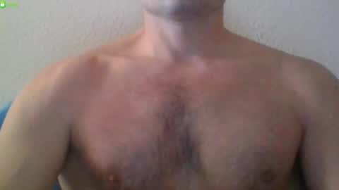 Snapshot of newtyguy90 chatting on 01/07/26, 10:07 newtyguy90 online show from 01/07/26, 10:07