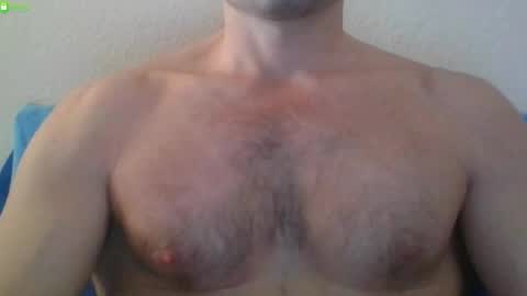 Snapshot of newtyguy90 chatting on 02/12/26, 09:04 newtyguy90 online show from 02/12/26, 09:04