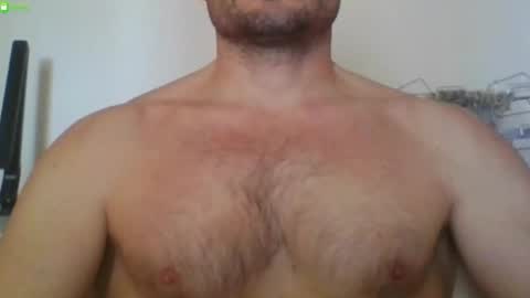 Snapshot of newtyguy90 chatting on 02/23/26, 10:23 newtyguy90 online show from 02/23/26, 10:23