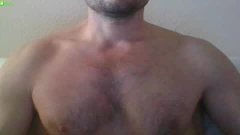 Snapshot of newtyguy90 chatting on 02/24/26, 09:40 newtyguy90 online show from 02/24/26, 09:40