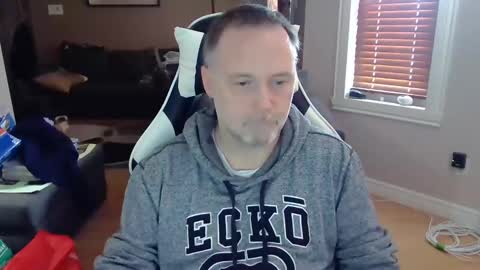 NewWorld online show from 01/11/25, 06:54