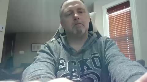 NewWorld online show from 03/01/25, 02:44