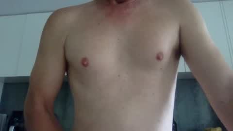 Snapshot of newysub75 chatting on 03/10/25, 02:17 newysub75 online show from 03/10/25, 02:17