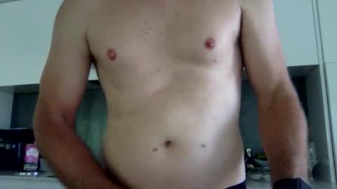 Snapshot of newysub75 chatting on 11/28/25, 12:35 newysub75 online show from 11/28/25, 12:35