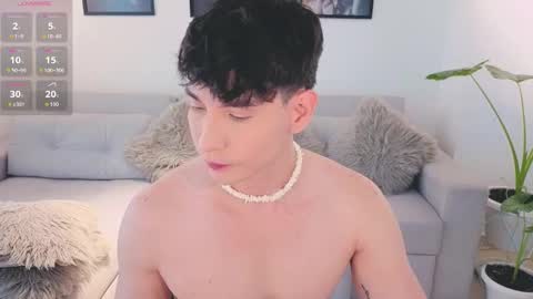   online show from 09/17/25, 05:36