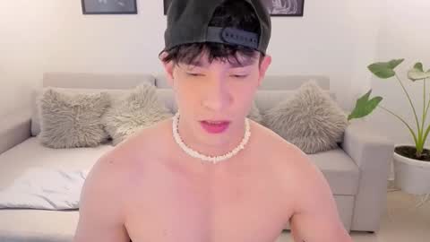   online show from 03/20/26, 08:57