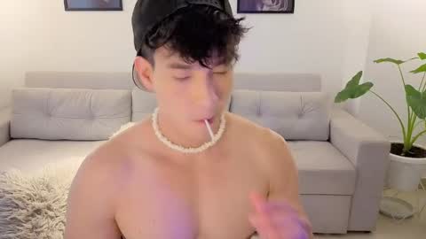   online show from 05/09/26, 07:41