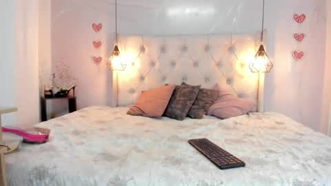 Milena online show from 06/15/26, 01:24