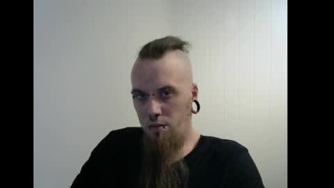 Snapshot of nezvers chatting on 02/25/25, 07:14 YouPick online show from 02/25/25, 07:14