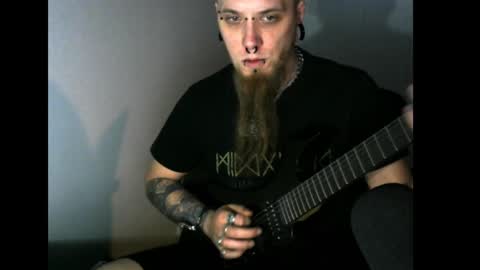 Snapshot of nezvers chatting on 03/07/25, 03:08 YouPick online show from 03/07/25, 03:08