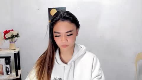 hottie nicole online show from 03/04/26, 01:44