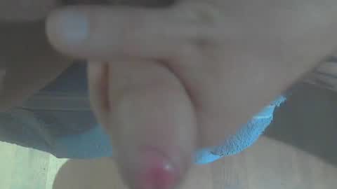 Snapshot of ni983 chatting on 10/24/25, 12:56 ni983 online show from 10/24/25, 12:56