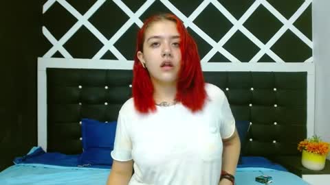 Estefani  online show from 12/19/24, 11:50