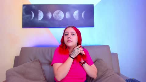 Estefani  online show from 12/30/24, 11:59