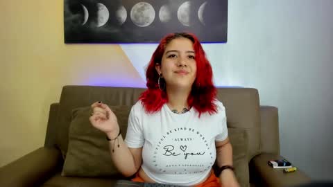 Estefani  online show from 01/02/25, 11:41